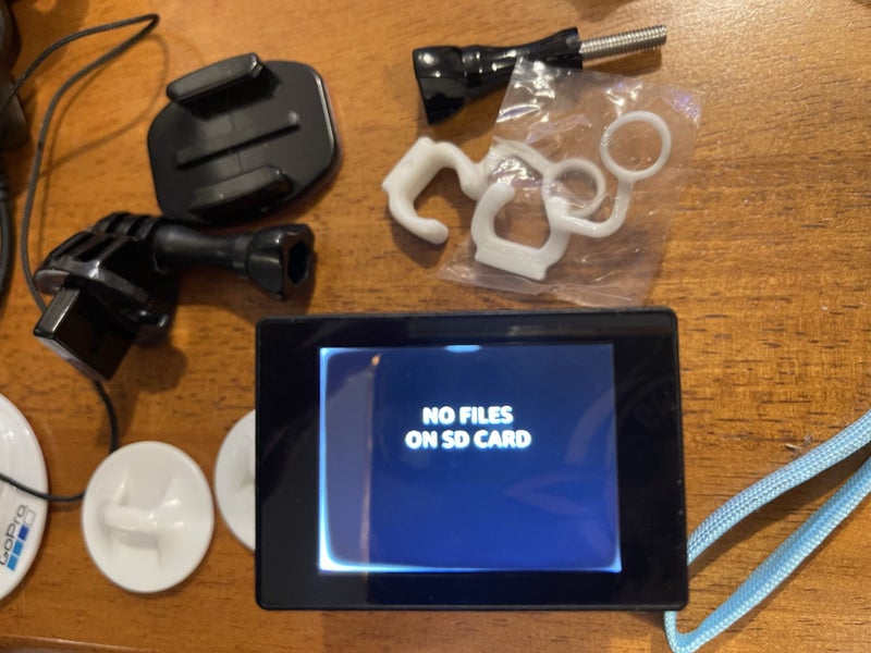 Go Pro hero 3 with accessories Carousel 3