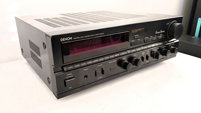 Denon DRA-825r Amplifier Carousel 2