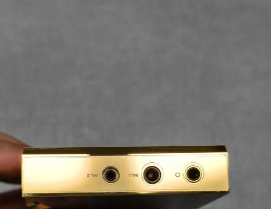 Astell&Kern A&ultima SP3000 Gold Digital Audio Player DAC Like New Carousel 7