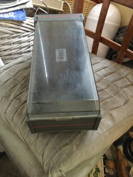 DISC HOLDER CONTAINER Carousel 1
