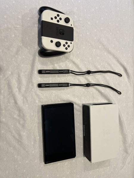 Nintendo Switch (OLED) Carousel 1