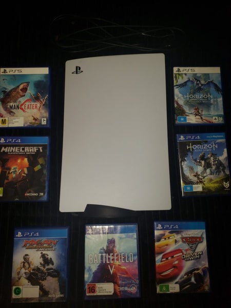 PS5 Disc Edition Console + 7 Games – Excellent Condition (No Controller) Carousel 1