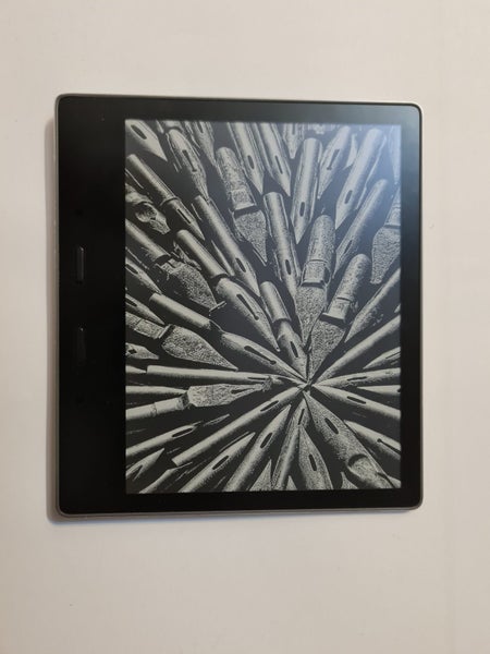 Amazon Kindle Oasis eReader CW24WI Carousel 6
