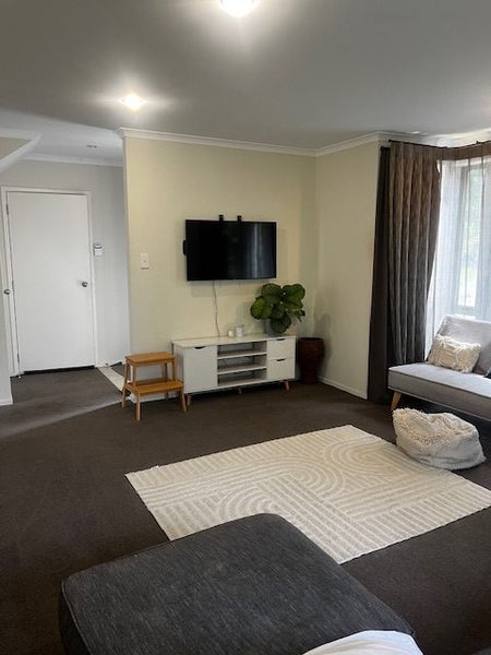 Takanini, 4 bedrooms64430919712003110