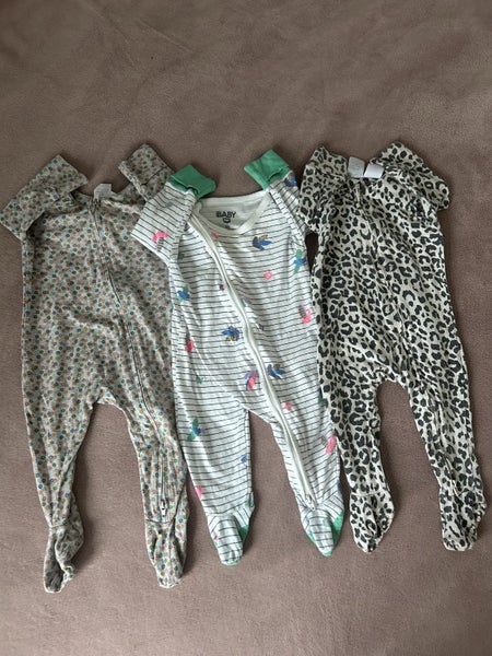 6 x Cotton on Baby onesies 3-6 months girls Carousel 2