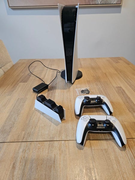 Playstation 5 Digital + charging dock + 2 controllers Carousel 1