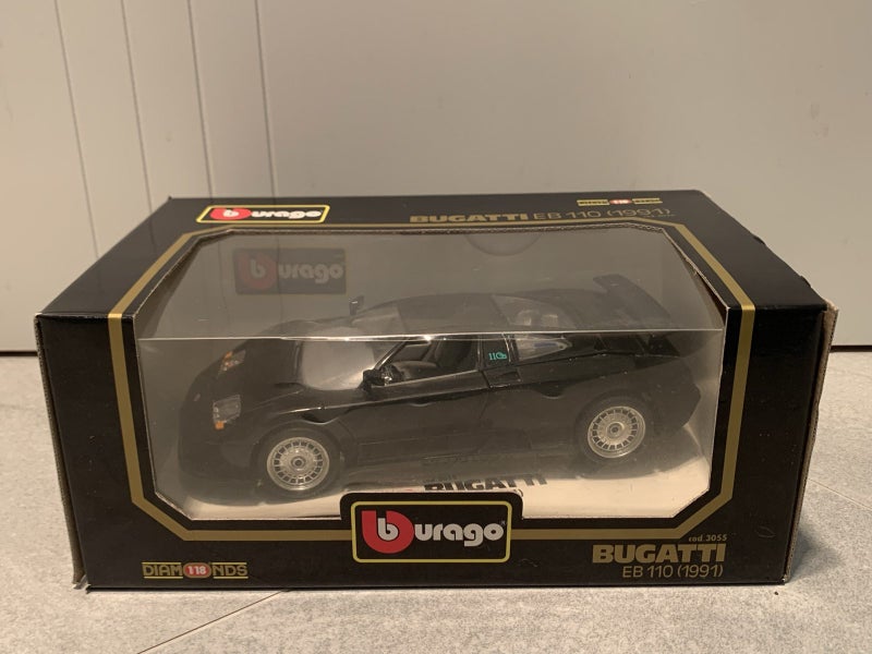 BURAGO 1/18 Bugatti EB110 1991 Diecast Black Carousel 1