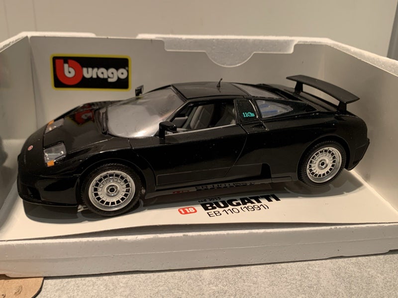 BURAGO 1/18 Bugatti EB110 1991 Diecast Black Carousel 2