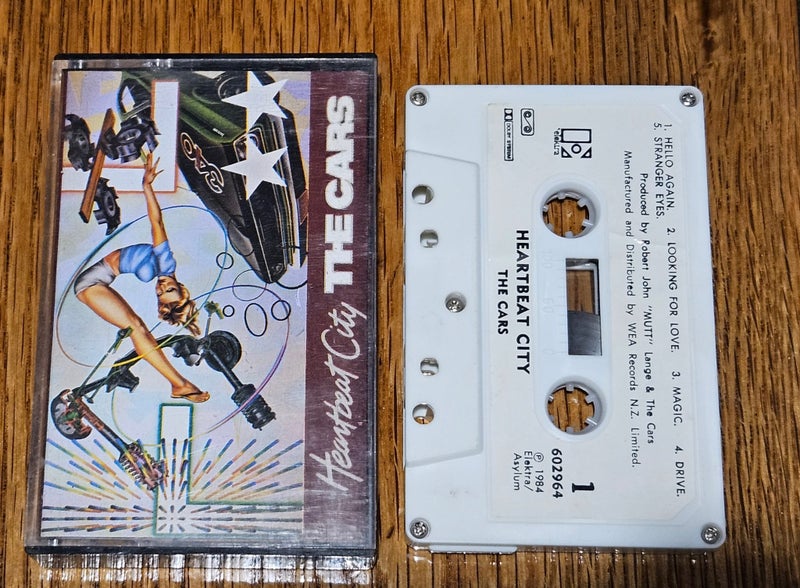 The Cars – Heartbeat City Carousel 1