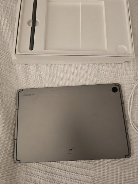 Tablet Carousel 2