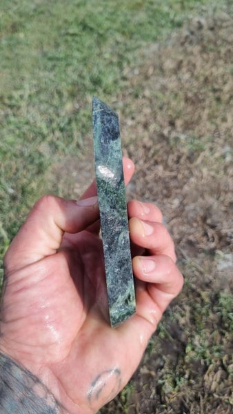 Greenstone slab Carousel 2