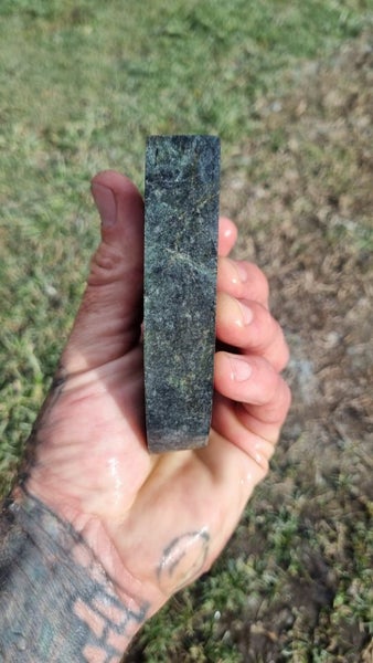 Greenstone slab Carousel 2