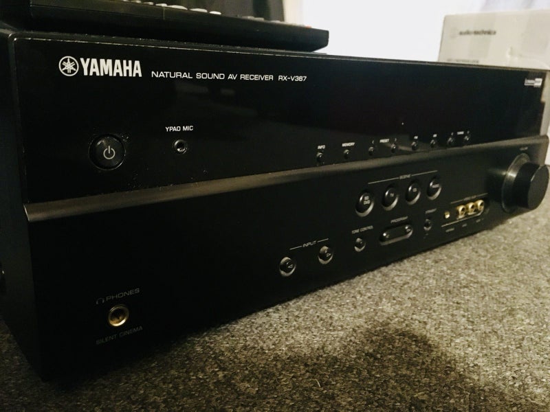 Yamaha RX-V367 AV Receiver Carousel 2