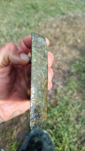 Greenstone slab Carousel 2