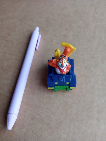 Rare kellogs figurine lion Carousel 1