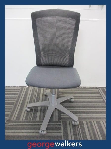PR5651 - Formway Life Chair Orig RRP over $1400 Carousel 1