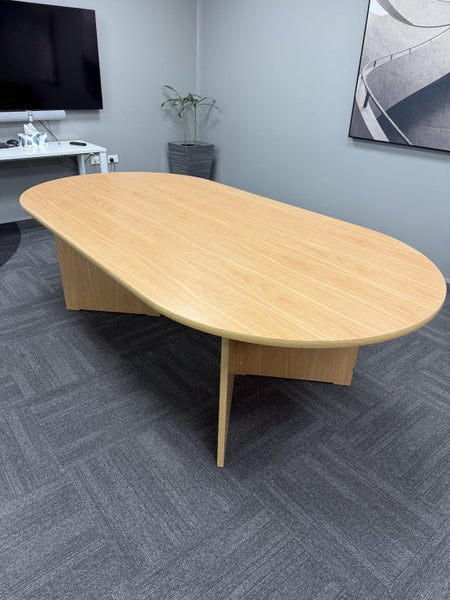 Board Table Carousel 1