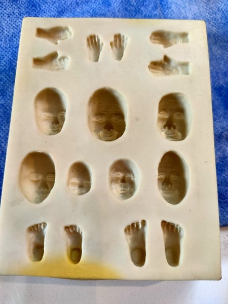 Sculpey/fimo face hands and feet molds Carousel 2
