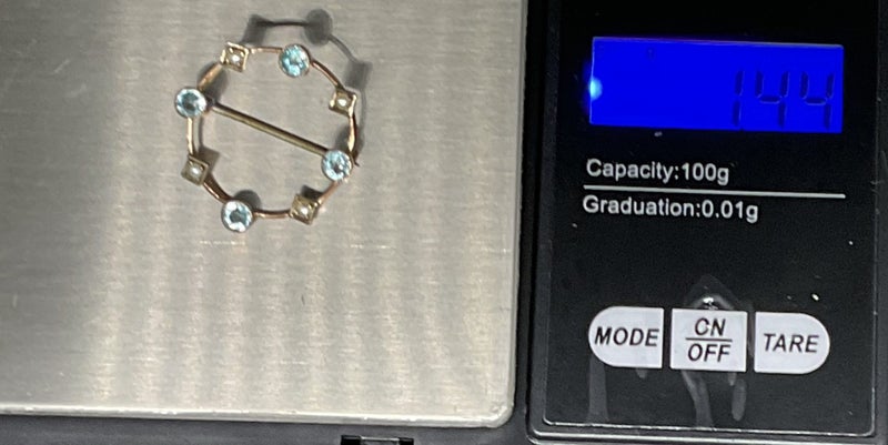 Aquamarine & Pearl Brooch Carousel 3