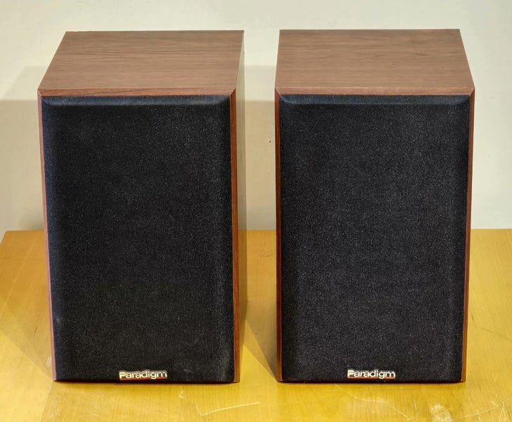 Paradigm Titan V1 Bookshelf Speakers – Cherry Finish – Mint Condition – $26863616968266243113