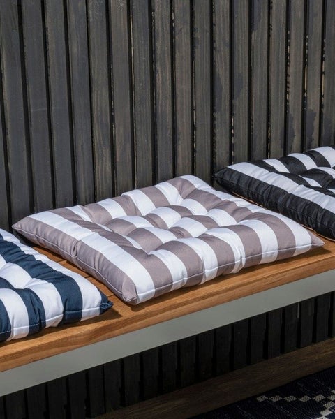 Indoor/Outdoor Stripe Chair Pad Black 40x40x7cm Carousel 8