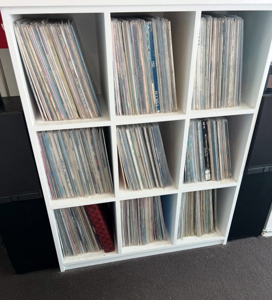 Custom made record / vinyl cabinet Carousel 1