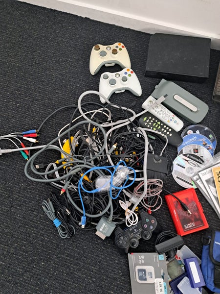 * -Big Bulk Misc Gaming Items ($1 RES!) * Carousel 2