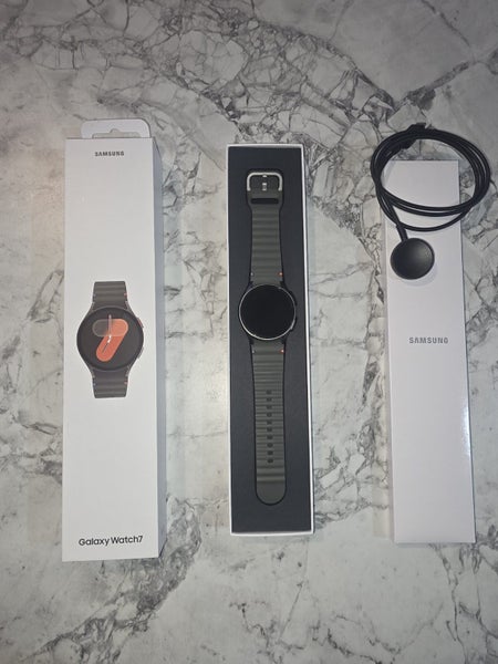 Samsung Galaxy Watch 7 - LTE, 40mm Carousel 2