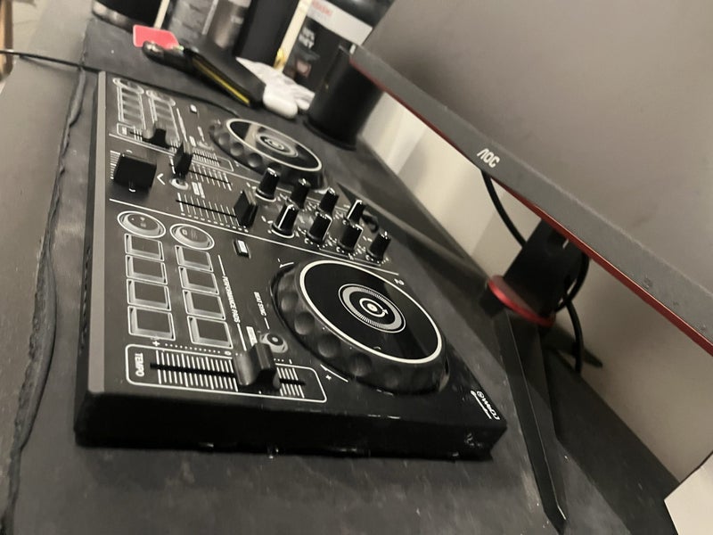 Pioneer DDJ-200 - GOOD CONDITION* Carousel 2
