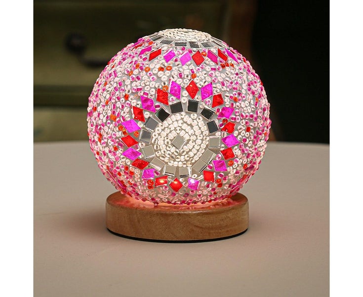 Creative Baroque Romantic Night Light with Bohemian Style USB Rechargeable De Carousel 1