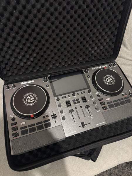 DJ Bundle – Numark Mixstream Pro Go + HD25 + UDG Case Carousel 2