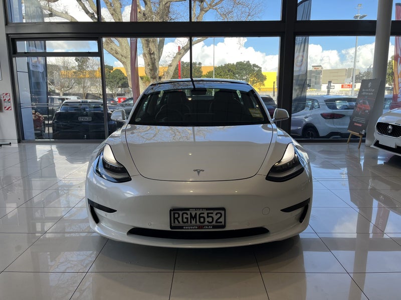 2020 Tesla Model 3 Standard Range Plus63613213712641111