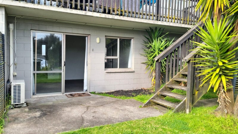 Image 1 of 11