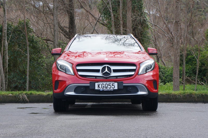 2016 Mercedes-Benz GLA 180 1.6p/7at/ha63612878620547111