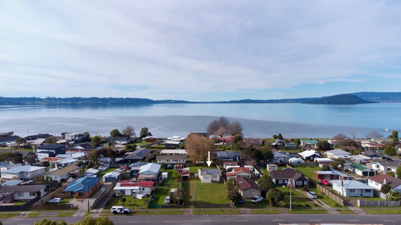 Image 1 of 18