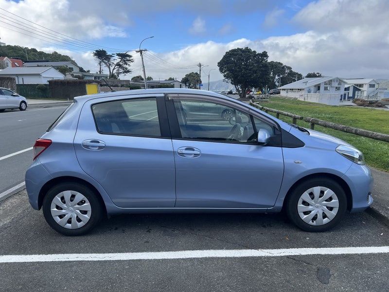 2013 Toyota Yaris Yr63613527131009111