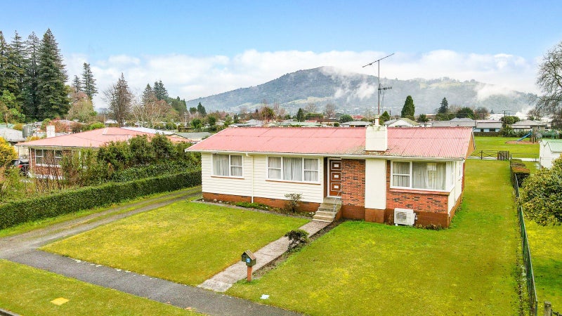 Image 1 of 20