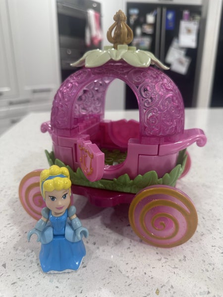 Mega Bloks Disney princess Cinderella Pumpkin carriage Carousel 2