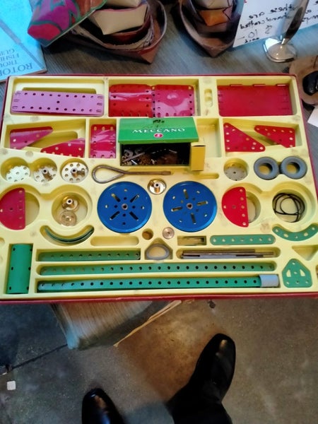 Meccano Outfit #5 Carousel 2