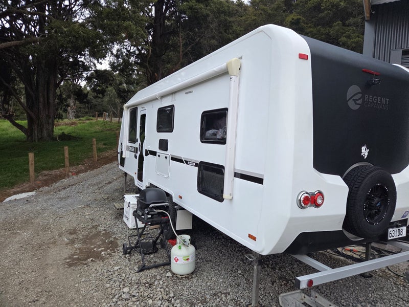 2023 Regent RCC226F 3 Bunks, Club Lounge 2023 Reg63612879189122110