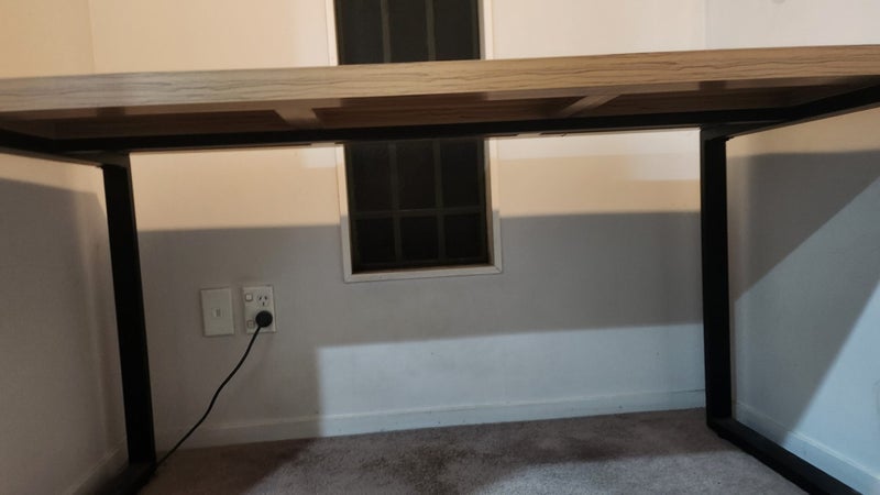 Good Desk **No Reserve Carousel 2
