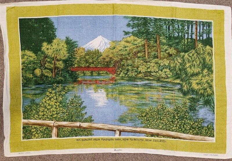 Pure Linen Tea Towel *Mt Egmont* Carousel 1