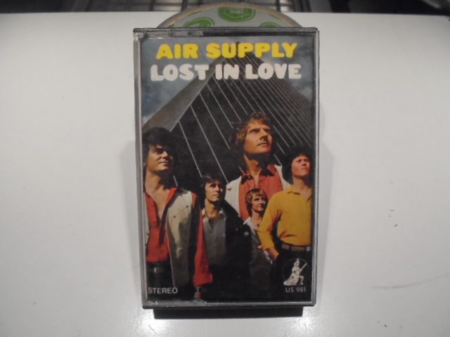 +-+-+ AIR SUPPLY - LOST IN LOVE +-+-+ Carousel 1
