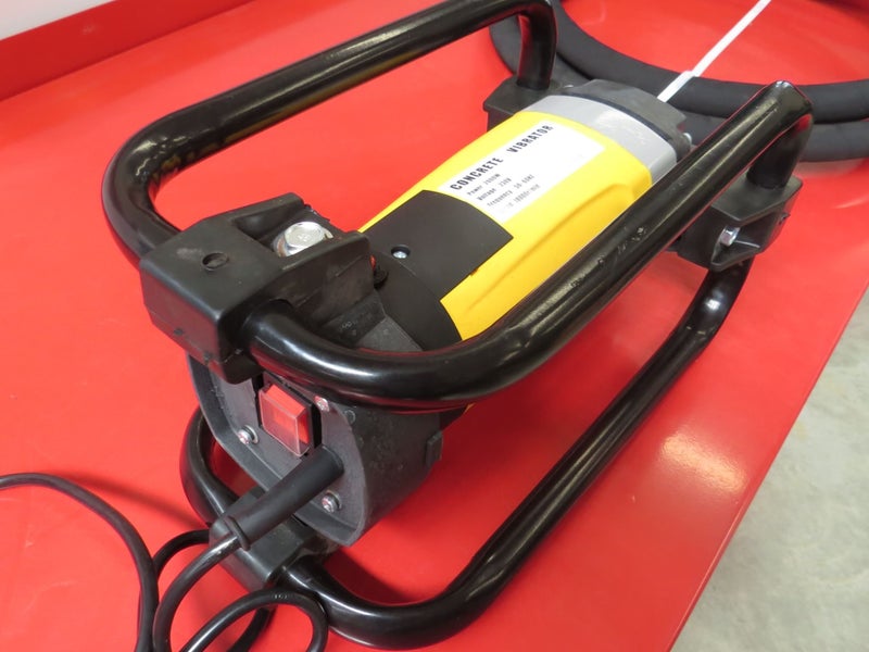 ELECTRIC CONCRETE VIBRATOR 2000 watt Hi Frequency 4m spud (38) Carousel 1