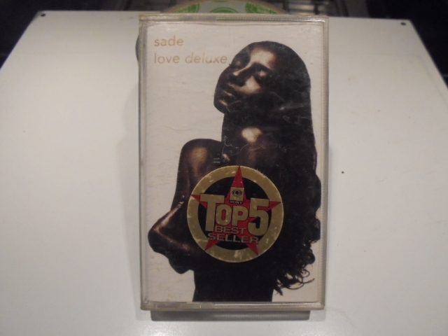 +-+-+ SADE - LOVE DELUX +-+-+ Carousel 1