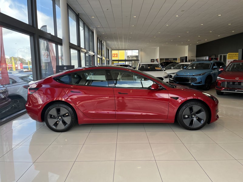 2021 Tesla Model 3 Standard Range Plus63612879894275113