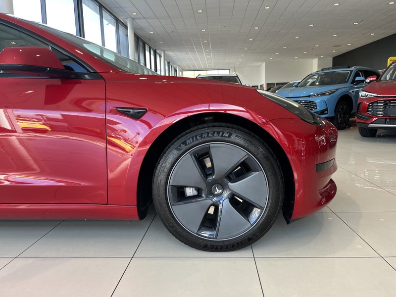 2021 Tesla Model 3 Standard Range Plus63612879894275114