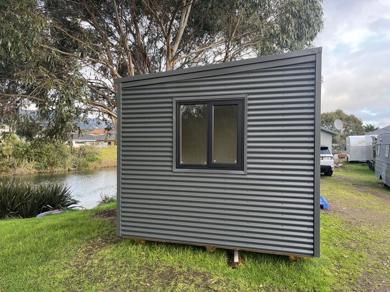 Tiny Home 10m x 3m63617297556481112
