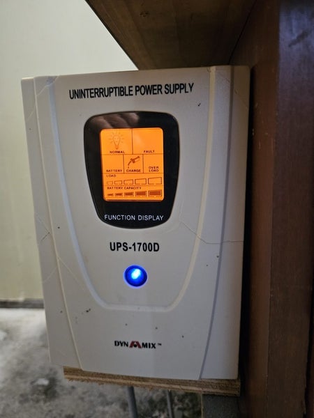 UPS Carousel 1