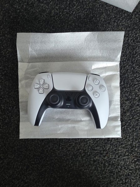 BRAND NEW PS5 PRO 2TB63614973138946114